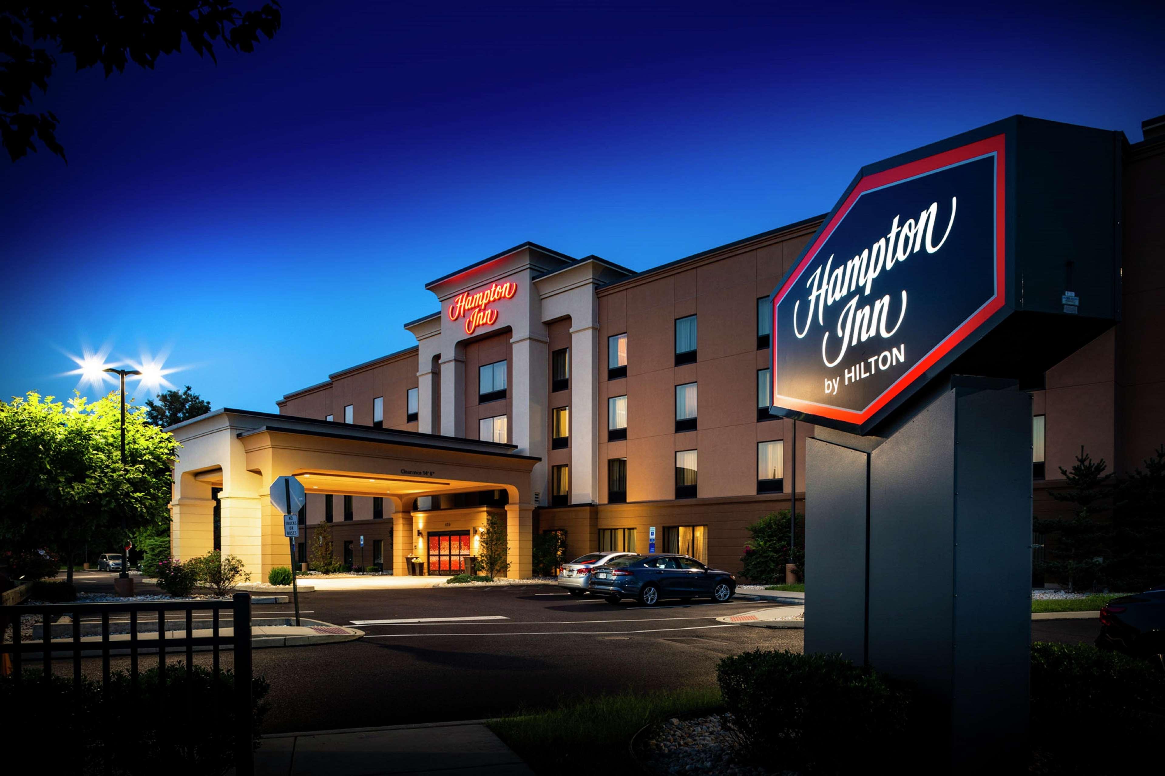 Hampton Inn Limerick Exterior foto